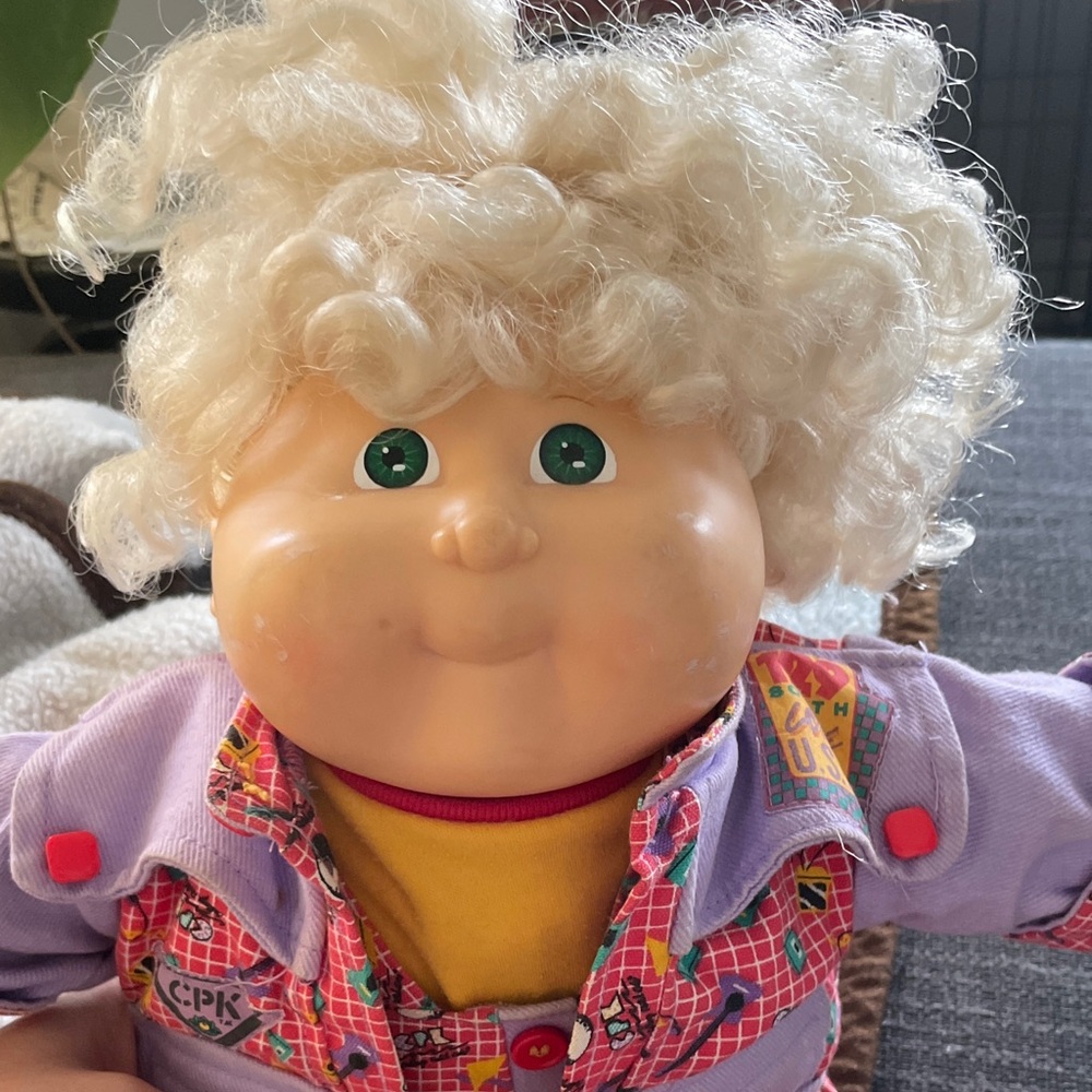 Meet your Posher, Elizabeth
